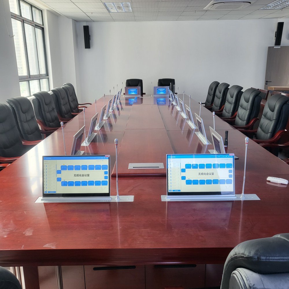 Primer namestitve dvigala za monitor Audiovisual Audiovisual Technolog